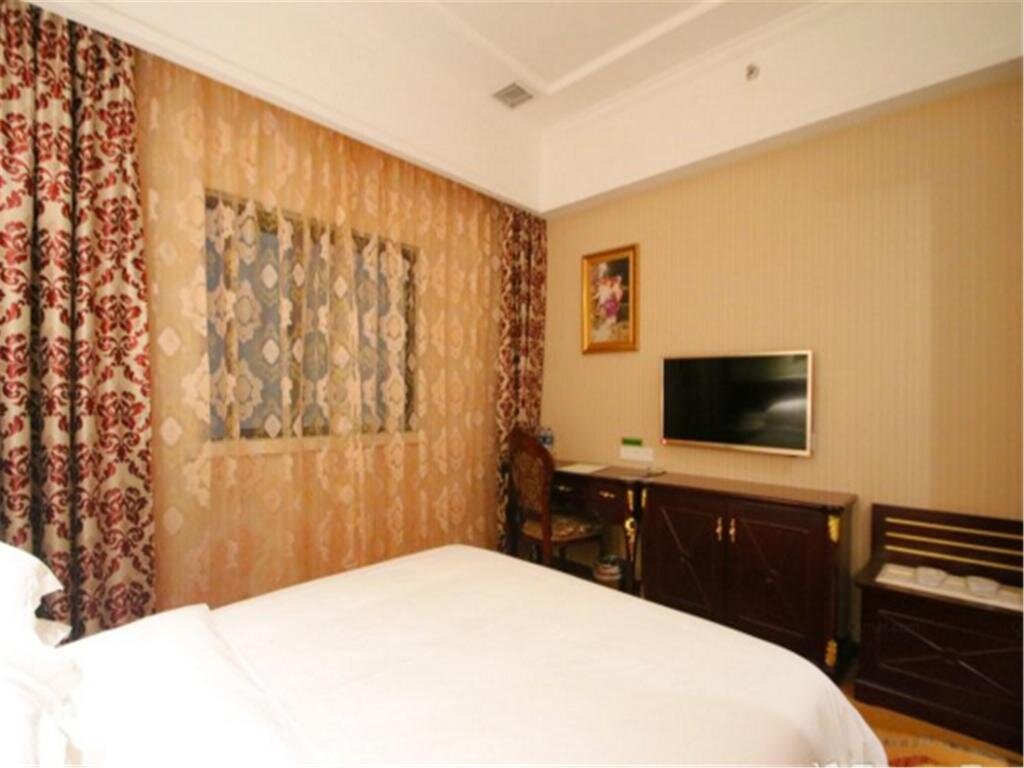 Шанхай: Vienna Hotel Shanghai Songjiang Wanda