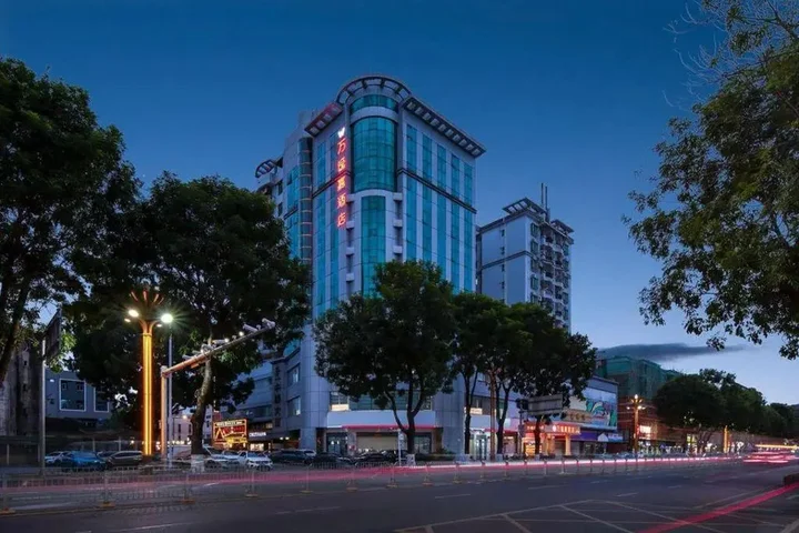 Дунгуань: Viennahotel Dongguan Fenggang Yongsheng Street