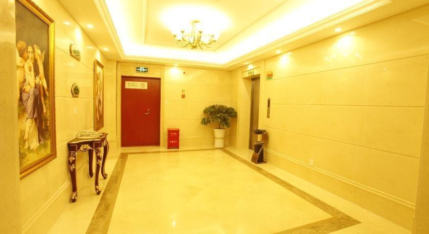 Нанкин: Vienna Hotel Jiangsu Nanjing Baijiahu Ximenzi Branch