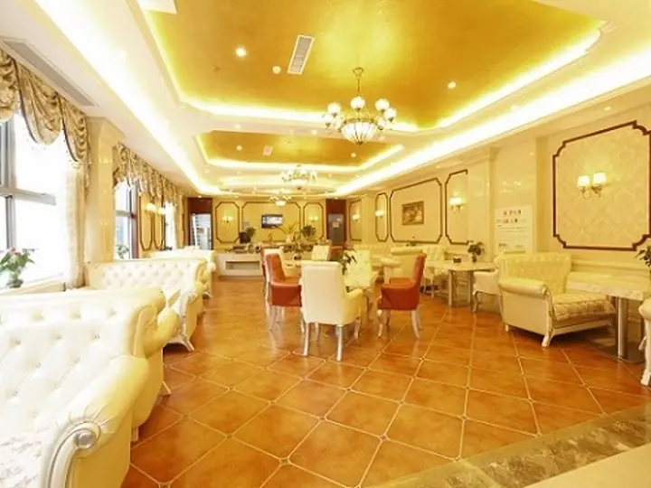 Нанкин: Vienna Hotel Jiangsu Nanjing Baijiahu Ximenzi Branch