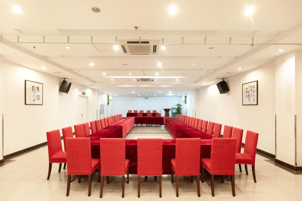 Нанкин: Elan Inn Nanjing Gaochun Stadium