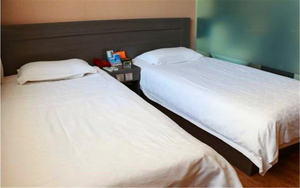 Харбин: Tianying Fashion Express Hotel