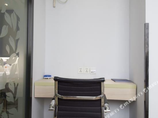 Наньнин: YESTE HOTEL(Nanning Chaoyang Wanda No.2 store)