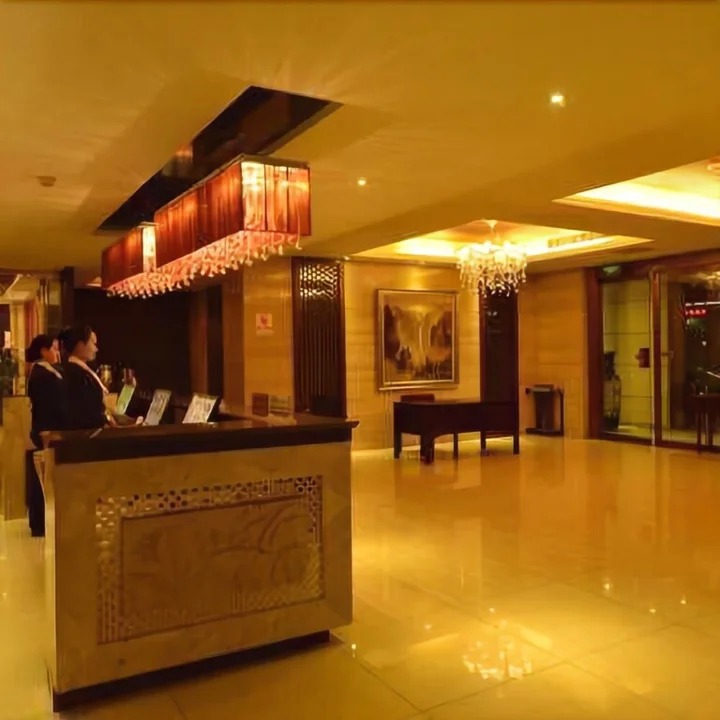 Вэйнань: Huashan Ziyuan Hotel