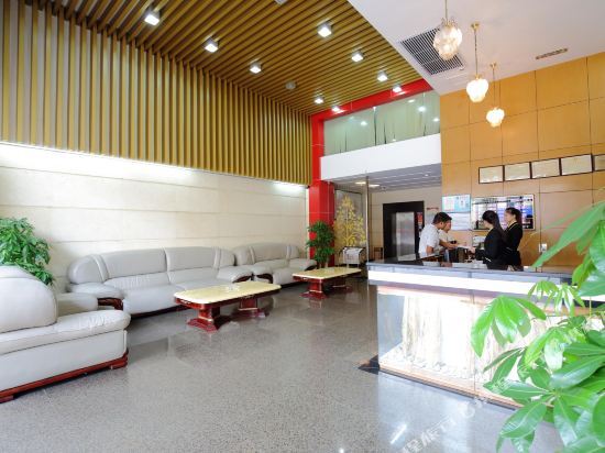 Zhongshan Jinyi Hotel (City Rail Xiaolan Station) — фото 2