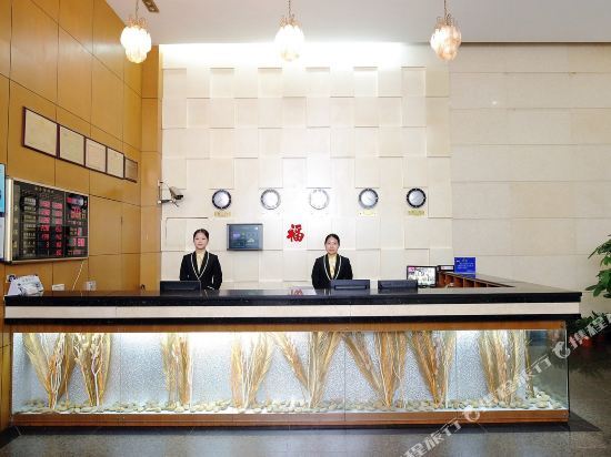 Zhongshan Jinyi Hotel (City Rail Xiaolan Station) — фото 5