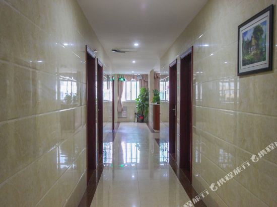 Чжуншань: Zhongshan Jinxing Hotel Apartment