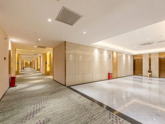 Lavande Hotels Zhongshan Torch Development Zone Light Rail Zhongshan Station Branch — фото 1