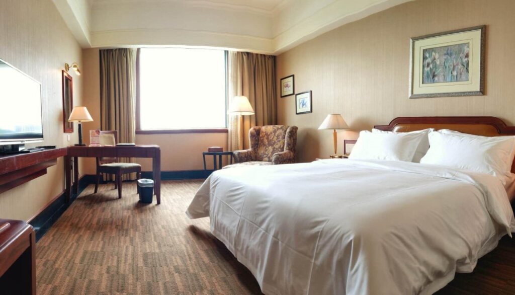Чжуншань: Zhongshan Sunshine Business Hotel