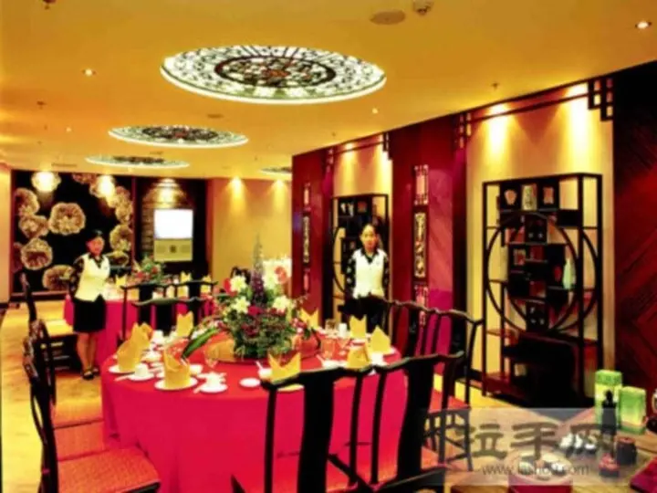Чжуншань: Zhongshan Sunshine Business Hotel
