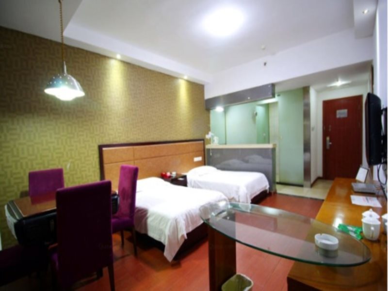 Цзюцзян: Jiujiang Futai 118 Hotel Ermudi