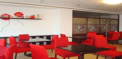 Даньдун: Dandong Puli Hotel