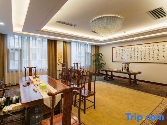 Шиянь: Xiandu Hotel