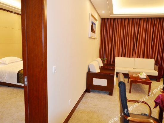 Шиянь: Xiandu Hotel