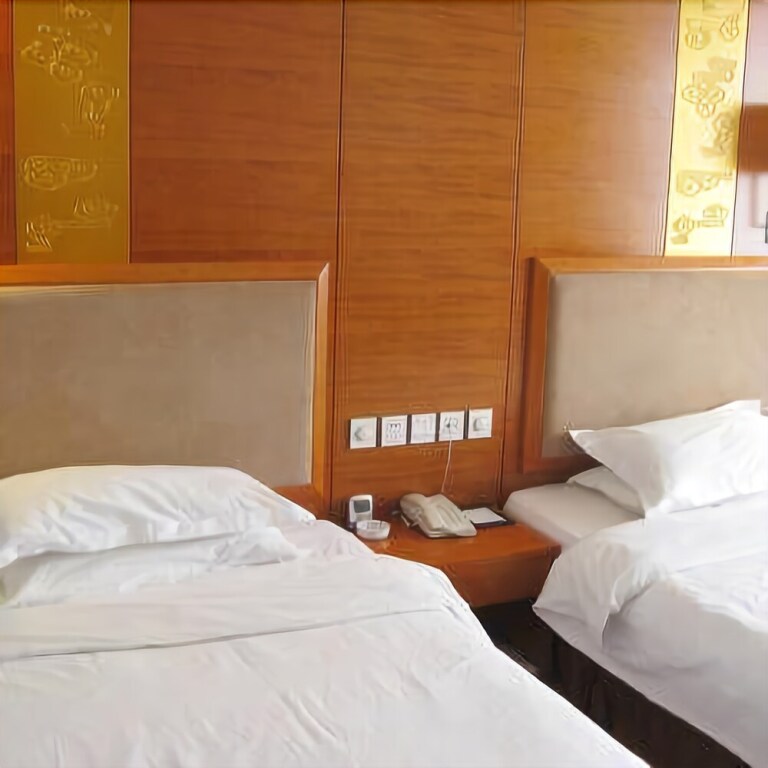 Даньдун: Donggang Chunlin Hotel
