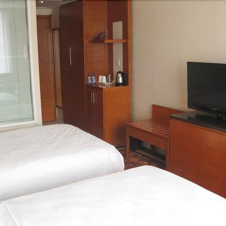 Даньдун: Donggang Chunlin Hotel