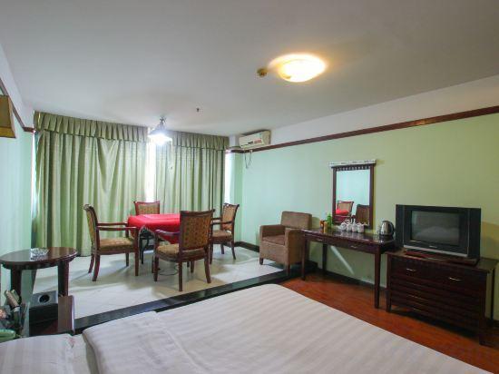 Чжуншань: Xingji Business Hotel West Sun Wen Road Pedestrian Street