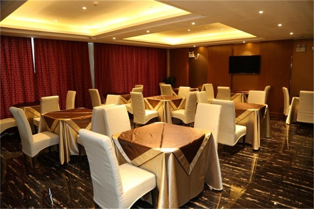 Чжуншань: Sky Line Hotel