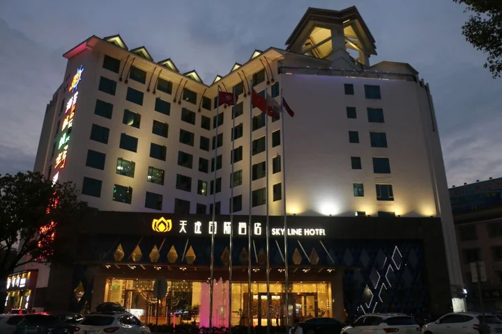 Чжуншань: Sky Line Hotel