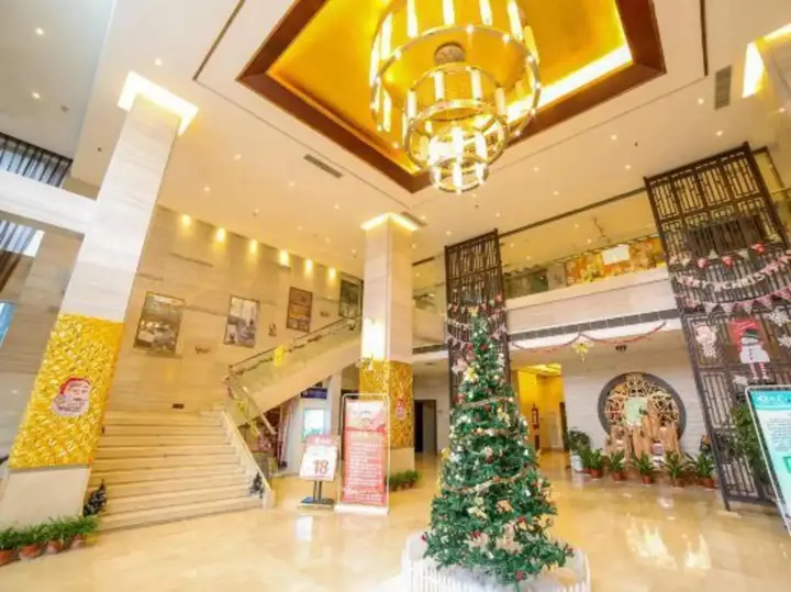Сянфань: Yicheng Lanbowan Hotspring Holiday Hotel