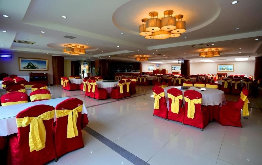 Вэйнань: Jingyuan Hotel - Huayin