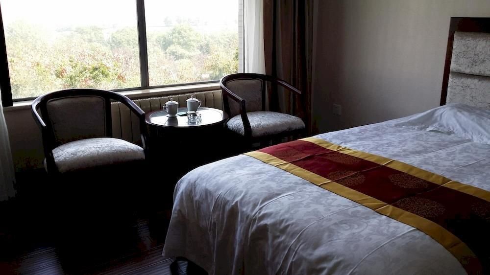 Вэйнань: Jingyuan Hotel - Huayin
