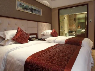 Синьян: Xinyang East Earl Hotel