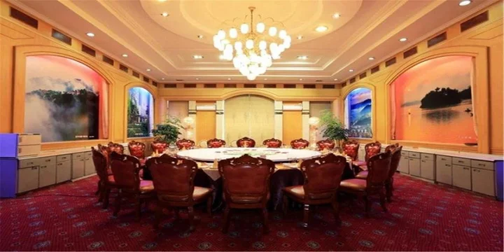 Синьян: Shihe Hotel Xinyang