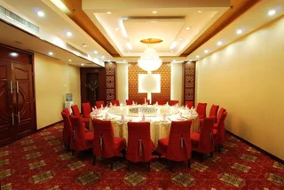 Синьян: Shihe Hotel Xinyang