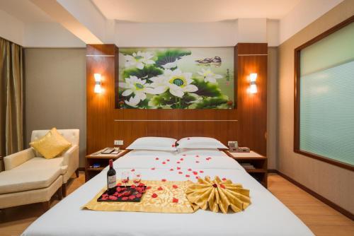 Бэйхай: Qiang Wei Business Hotel