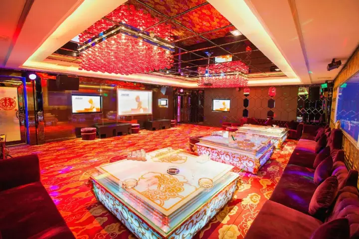 Цзиньчжун: Gold Harbour Holiday Hotel