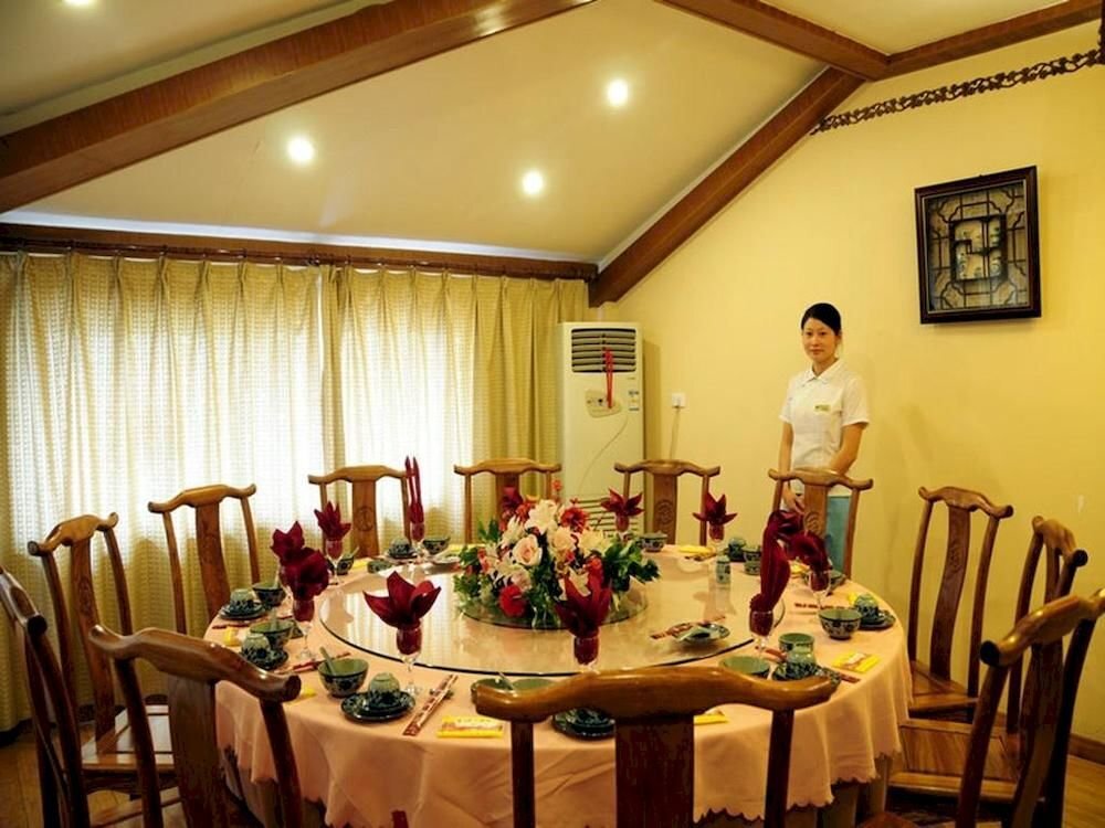 Шанграо: Yunxi Grand Hotel Wuyuan