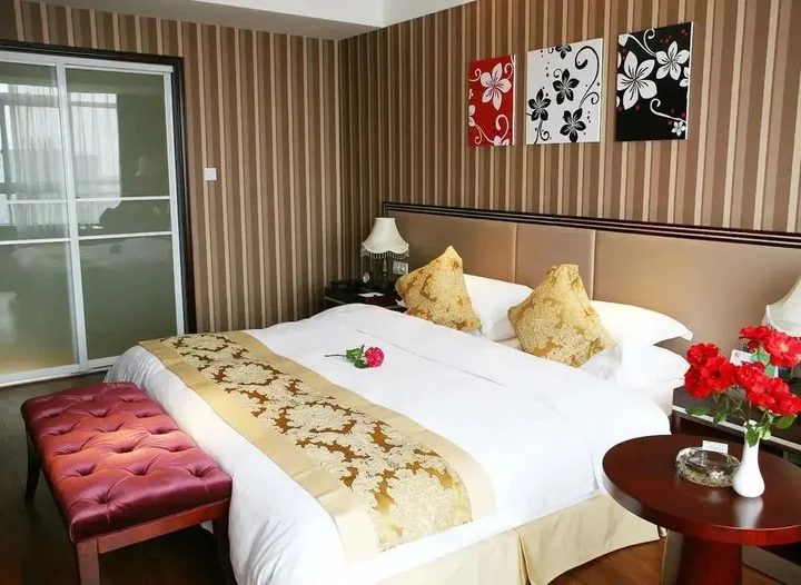 Наньян: Heyuan Hotel