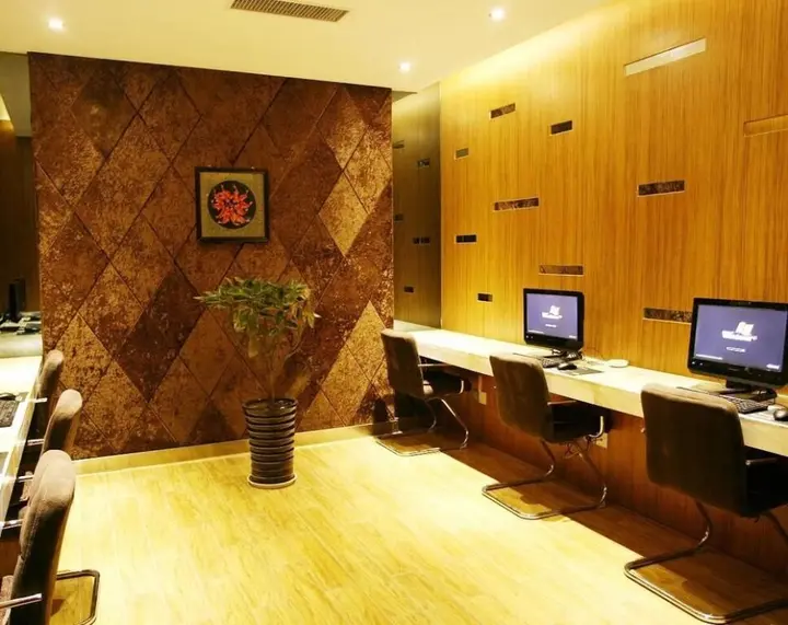 Наньян: Heyuan Hotel