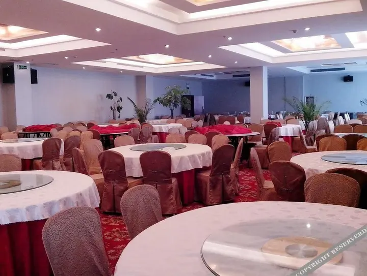 Наньян: Heyuan Hotel