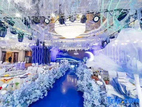Наньчан: Galactic Garden International Hotel