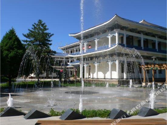 Яньань: Yan'an Wanhua Mountain Hotel