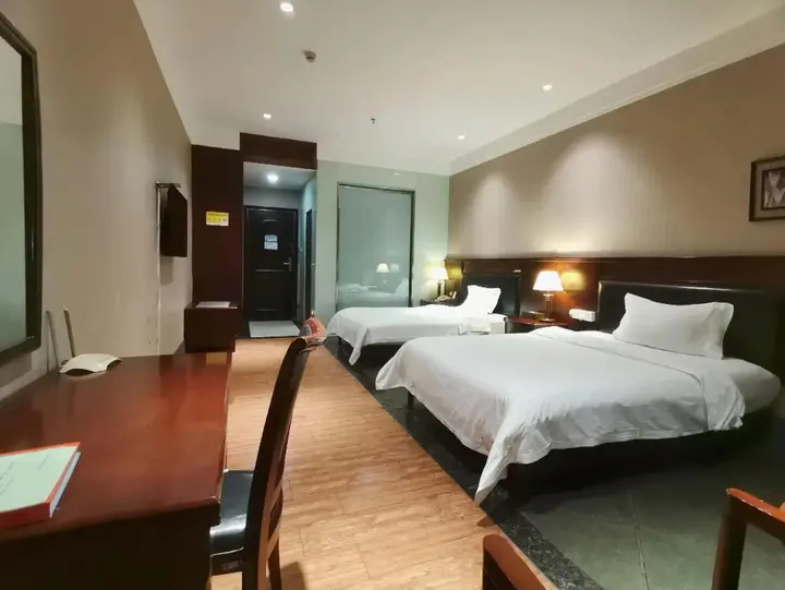 Джиангме: Huasheng Holiday Hotel