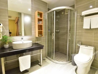 Джиангме: Huasheng Holiday Hotel