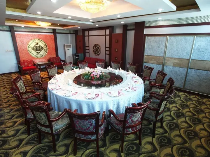 Чжанцзякоу: Xin Hua Hotel