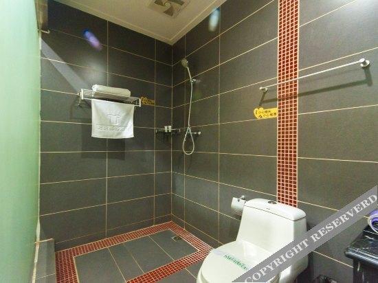 Таншань: Riyuexing Business Hotel