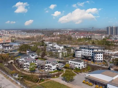 Циндао: Pingdu Hotel