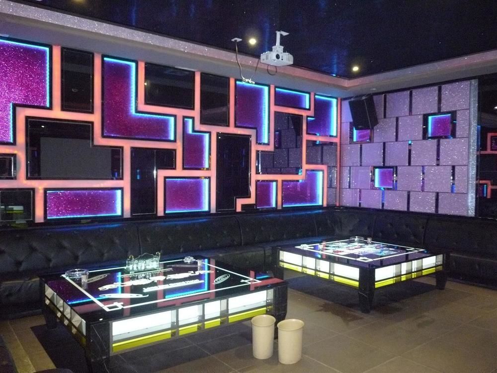 Чжаоцин: Longzhu Hotel