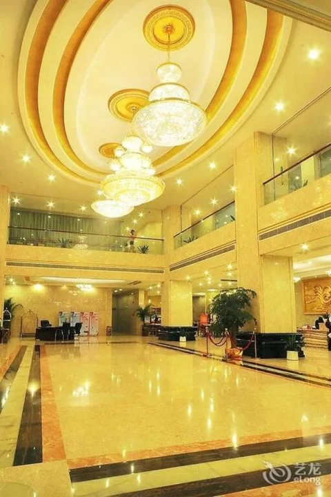 Чжаоцин: Longzhu Hotel