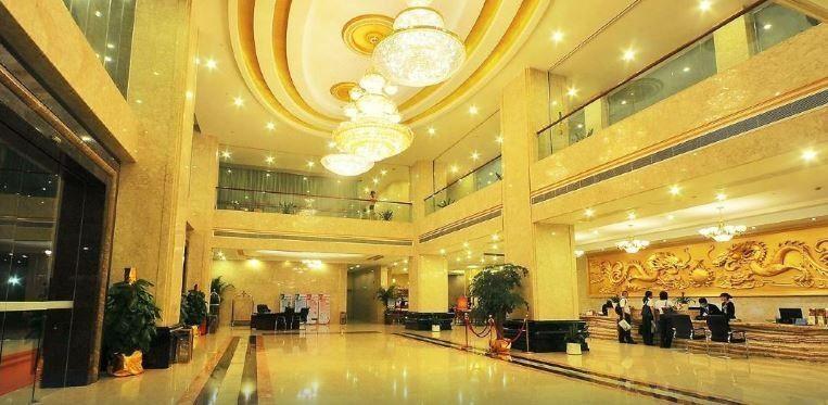 Чжаоцин: Longzhu Hotel