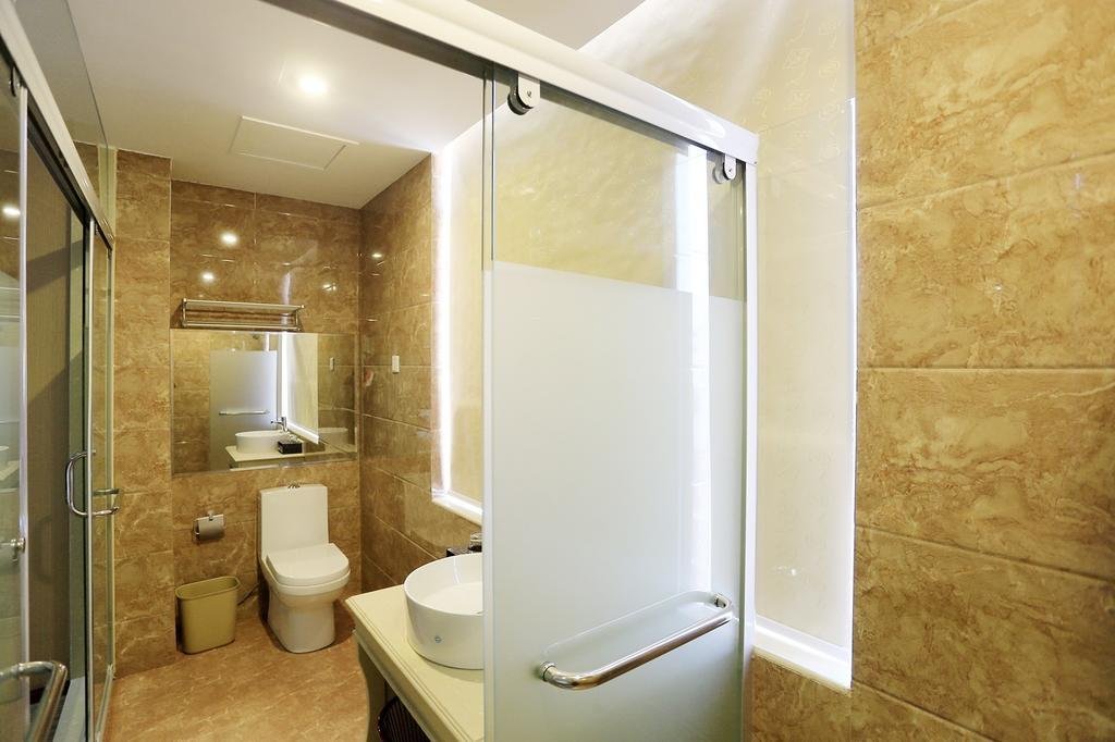 Шанграо: Dongfang International Hotel
