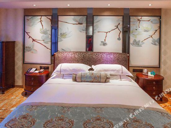 Аньцин: Hotel Clivia