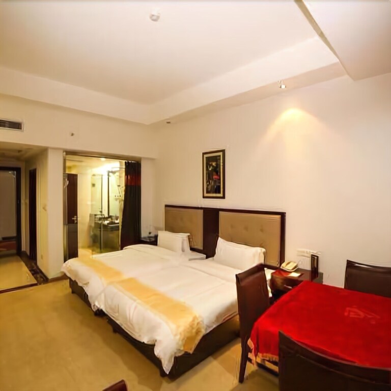 Ичан: Xiaoxihu Garden Hotel