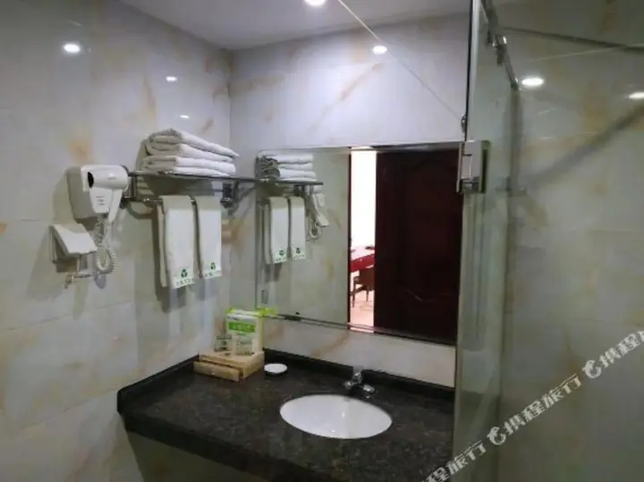 Юнчжоу: Huayan Hotel