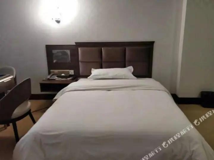Юнчжоу: Huayan Hotel